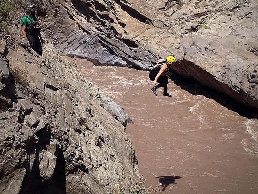 From Santiago: Rafting in the Maipo Canyon - Why the Maipo River makes a good rafting day