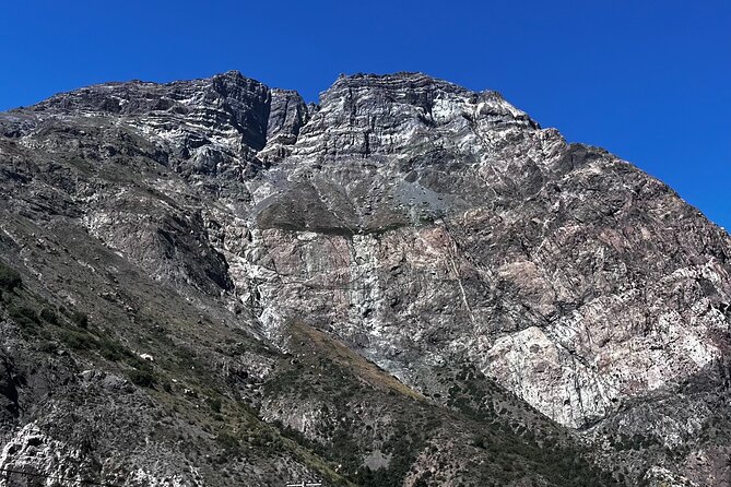 From Santiago to the Andes: 4x4, horseback riding, waterfall visit and barbecue - Barbecue with an Andean view