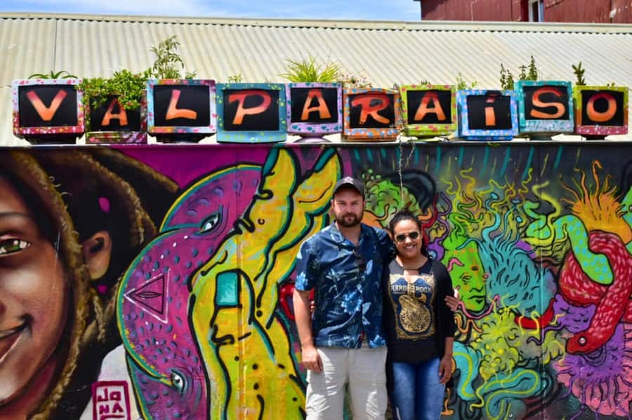 From Santiago: Vineyard, Valparaíso, and Viña del Mar Tour - Playa Acapulco and the cost of lunch