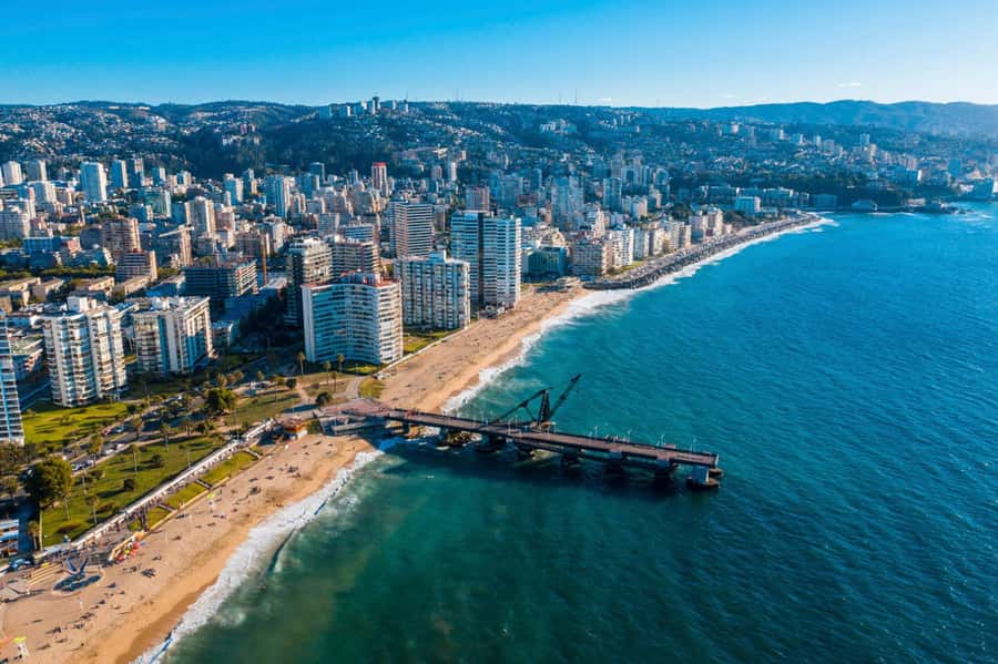 From Santiago: Vineyard, Valparaíso, and Viña del Mar Tour - Returning to Santiago after a packed day