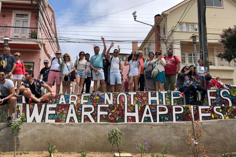 Full Colors: Valparaíso and Viña del Mar - From Santiago to the vineyards of Casablanca