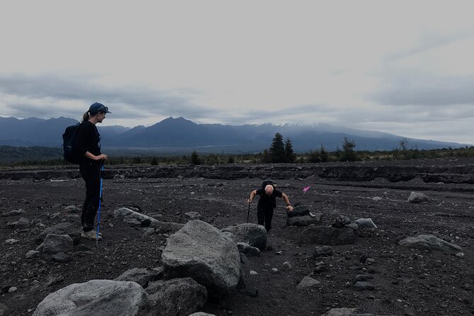 Full day Hiking Solitario trail, Osorno Petrohue Falls - Why the private format matters