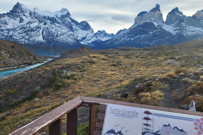 Full Day Panoramic Torres Del Paine - Lago Nordenskjold shows the park’s changing colors