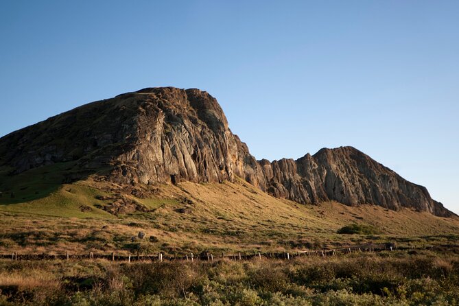 Full Day Private Tour: Factory of the Moai the stone giants - Ahu Tongariki and fifteen moai by the Pacific
