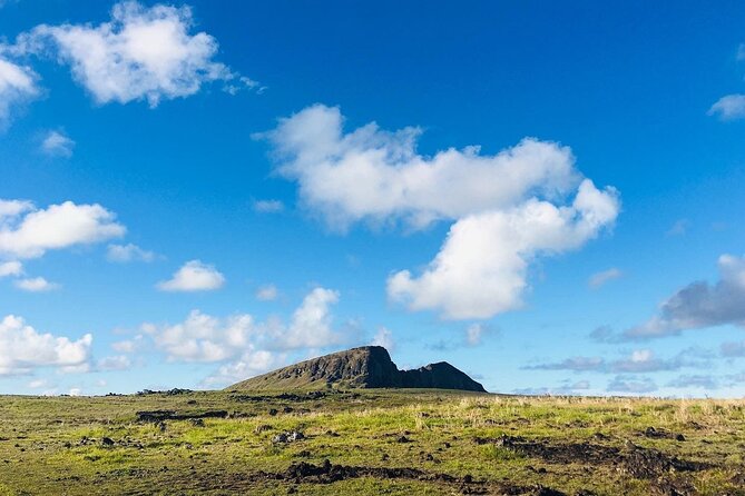 Full day tour - DREAM - Ahu Nau Nau and the Moai Near the Sand