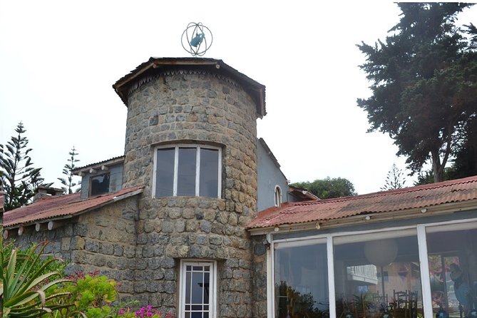 Full day tour Pomaire & Isla Negra, include Neruda house - Entering Casa Museo Isla Negra