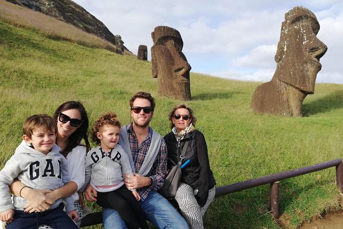 Full Day Tour - The Land of Hotu Matu´a - Ahu Tongariki and the island’s grandest platform