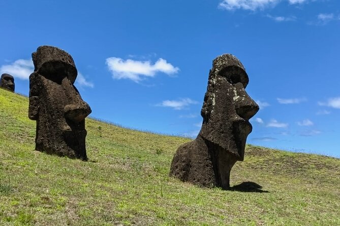 Full Day Tour to the Emblematic Sites in Rapa Nui - Rano Raraku: the island’s moai workshop
