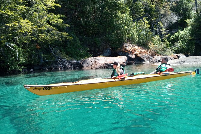 Guided Half Day Kayak Tour with Picnic in Villa la Angostura - Is $115 a fair price?