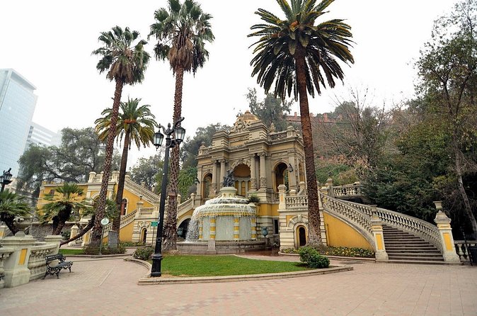 Half Day Guided City Tour in Santiago - Small Groups - Multi Language - The booking warning you should take seriously