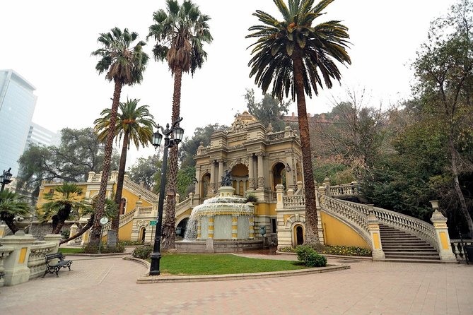Half Day Guided City Tour in Santiago - Small Groups - Multi Language - Walking the Historic Center