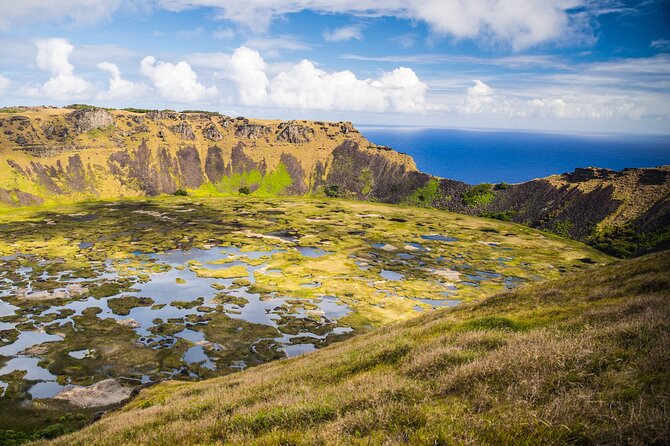 Half Day Private Tour: Rano Kau and Orongo the City of Kings - Orongo and the birdman competition