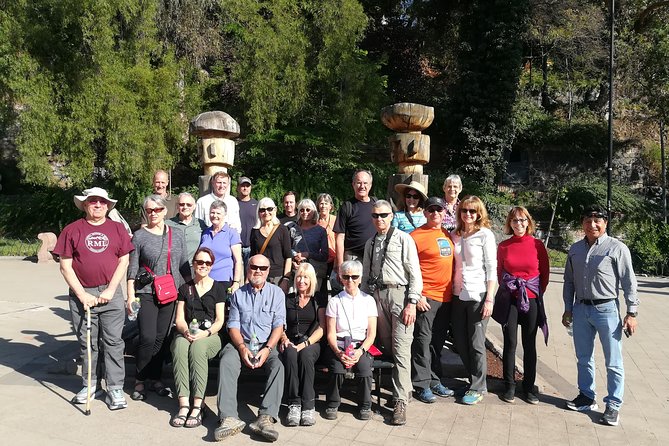 Half Day Santiago City Tour - La Moneda and the presidential guard