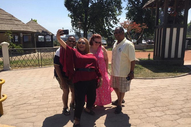 Half-Day Small-Group Panoramic Santiago Tour - Paseo Ahumada and the city’s central pulse
