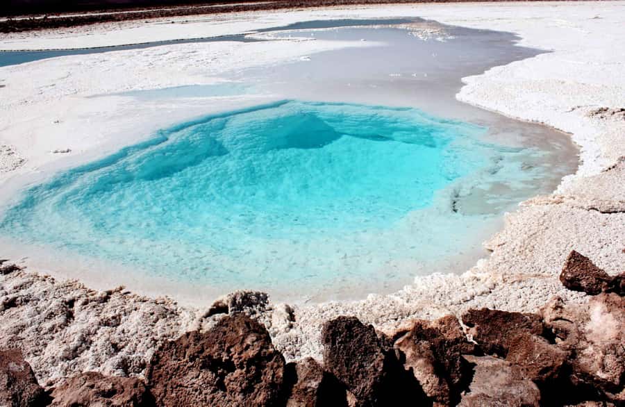 HIDDEN LAGOONS OF BALTINACHE - The important service warning