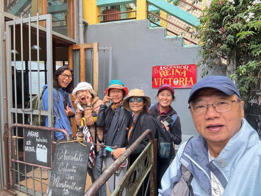 Historic Valparaíso: Private tour by vehicle - Is $50 per person good value?