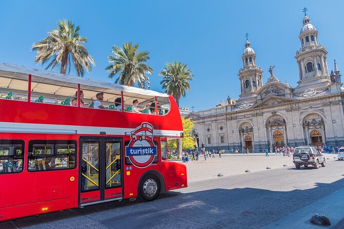 Hop-On Hop-Off Bus Tour with Cable Car and Funicular - Mall Parque Arauco and Parque Bicentenario
