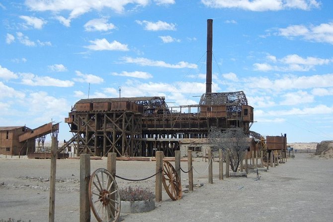 Iquique full day: Humberstone, Sta Laura, include entrace & lunch in Pica town - The day at a glance