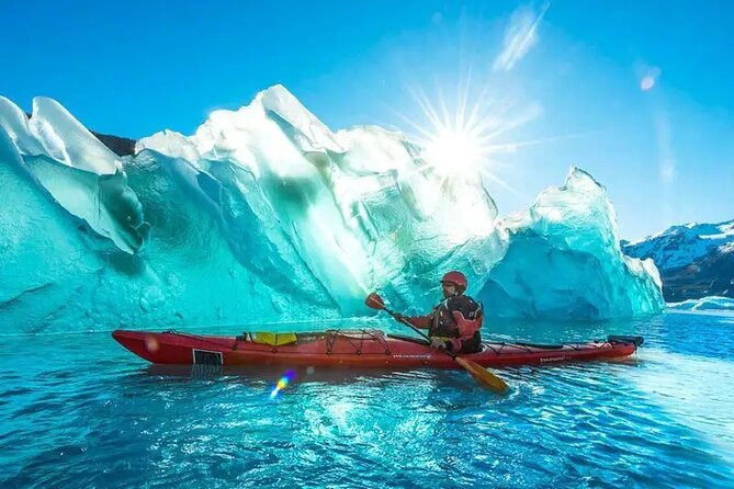 Kayak Experience on Grey Glacier & Lake | Torres del Paine - Key points at a glance