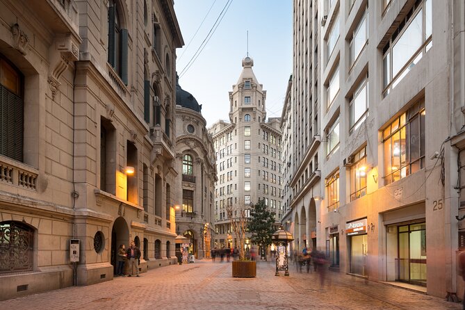 La Moneda Palace, Plaza de Armas & Historic Santiago Walking Tour - Mercado Central, Parque Forestal, and the cultural quarter