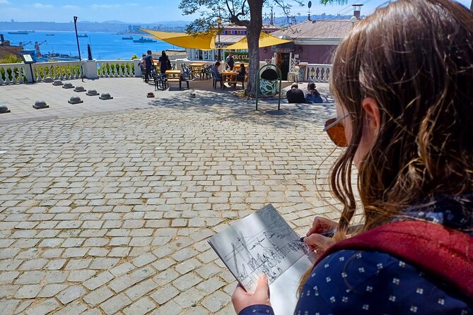 Learn Urban Sketching while you tour Valparaíso - A Small Group Makes the Lesson More Personal
