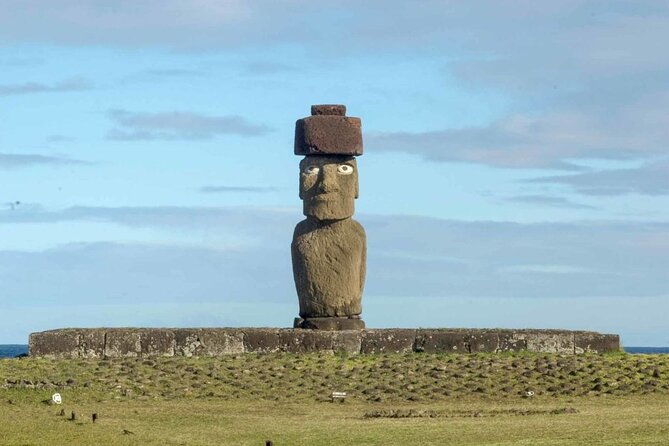 Mysteries and Legends: Complete Journey of Rapa Nui in 3 Tours - Guides, group size, and the human side of the tour
