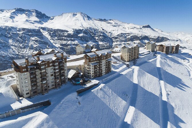 Nevado Valley Tour with Lunch in Hotel - The gondola ride adds value beyond skiing