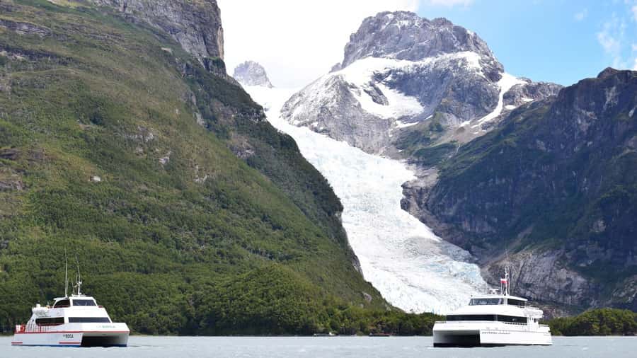 P. Natales: Balmaceda & Serrano Glaciers with Lunch & Whisky - The return trip to Puerto Natales