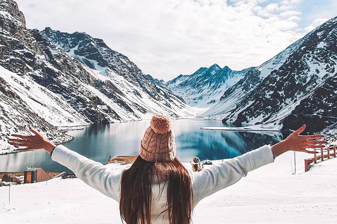 Portillo and Laguna del Inca - Los Caracoles Road: The Route Is Part of the Attraction