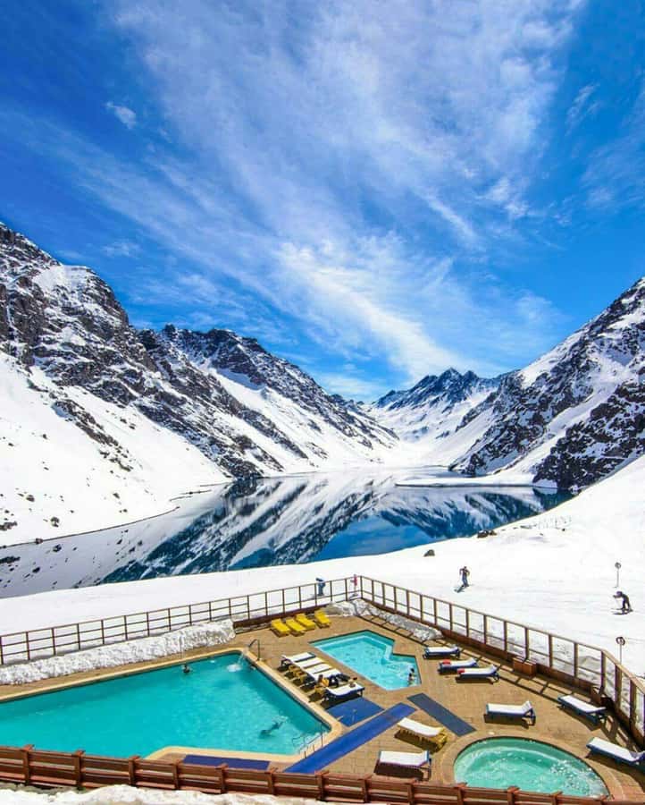 Portillo + Laguna del Inca with picnic - Los Caracoles, where the drive becomes part of the attraction