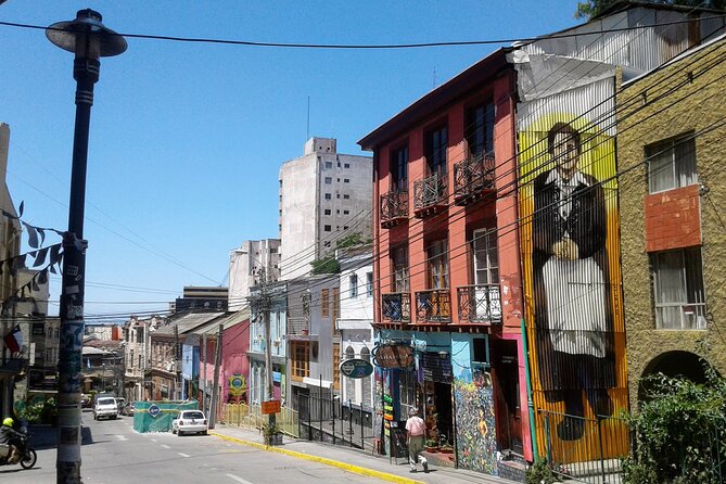 Post-Cruise Valparaíso & Viña del Mar Tour to Santiago 4-Pax Deal - The ride to Santiago and final drop-off