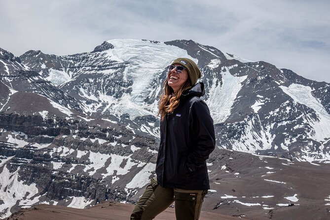 Private Adventure at 4200 meters above sea level in the Chilean Andes Cerro Pintor - The descent from 4,200 meters