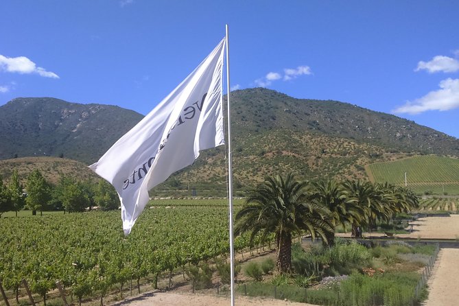 Private Casa Blanca Valley Wine Experience from Santiago - Leaving Santiago for the Casablanca Valley