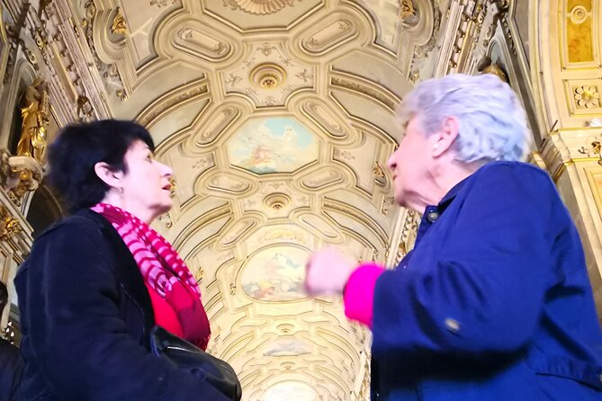 Private Day Tour in Santiago - Barrio Cívico and the architecture of power