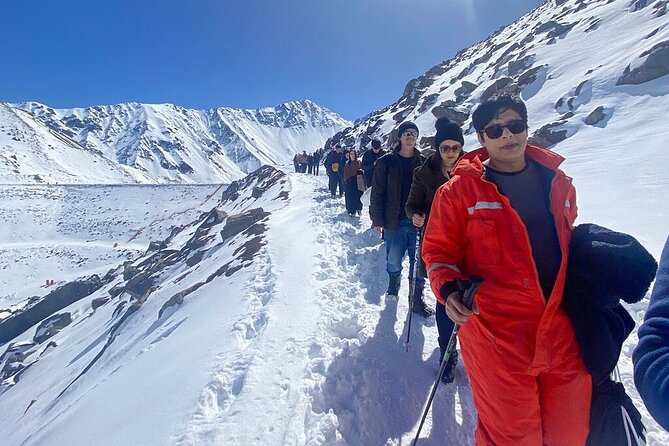 Private Embalse del Yeso Picnic in Andes Mountains from Santiago - Guides, language, and the private format