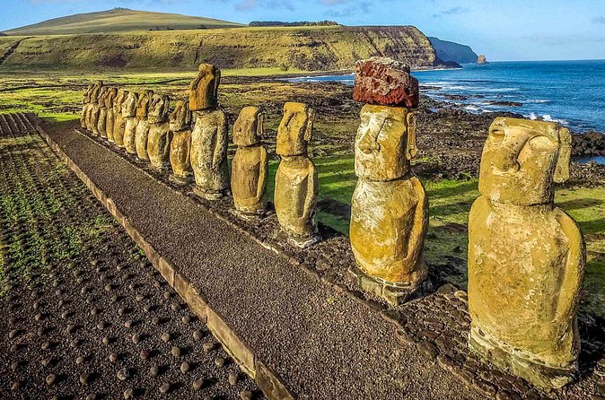 Private Full-Day Easter Island Moai Monuments Tour - Rano Raraku: the quarry where the moai began