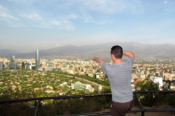 Private Layover: Full-Day Santiago City Tour with Airport Transfer - La Moneda and the story of modern Chile