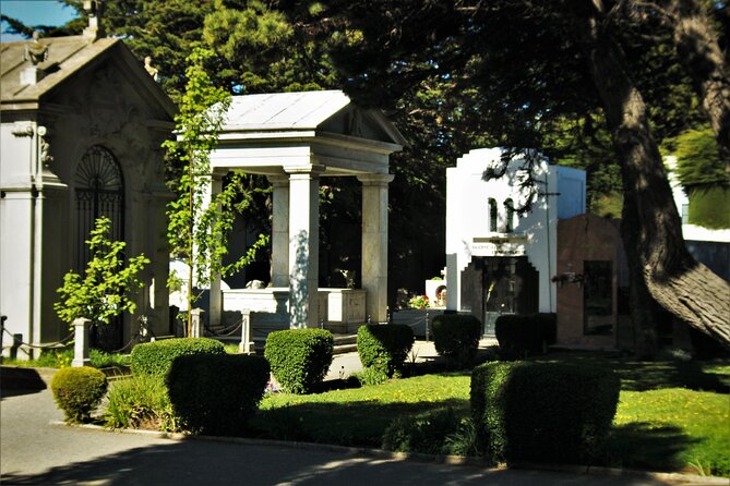 Private Punta Arenas Pioneers and Palacios City Tour - The guide can make or break this tour