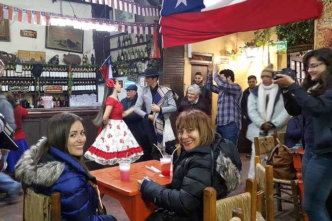 Private Santiago 3-Hour Walking Tour - Calle Nueva York and the Santiago Stock Exchange
