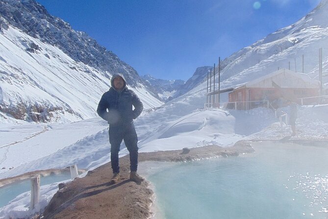Private Santiago, Visit Hot Springs and Picnic in Cajon del Maipo - Cajon del Maipo town: markets, square, and breakfast