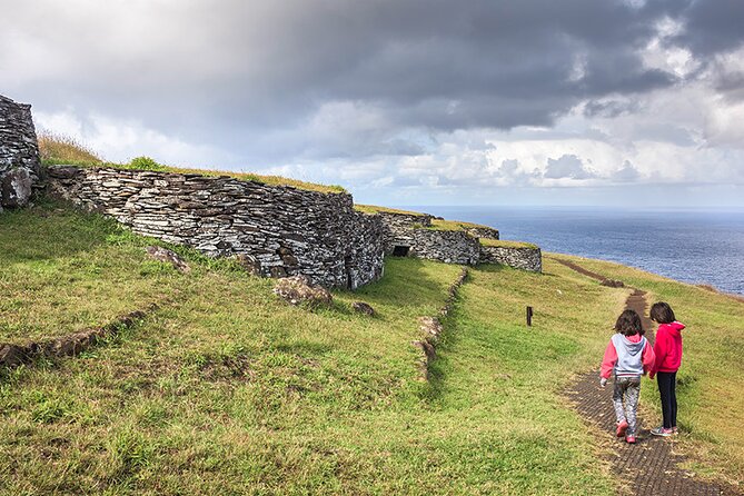 Private Tour: 2 Half Days & 2 Full Days - Day one: Huri a Urenga, Hanga Roa, and sunset at Tahai