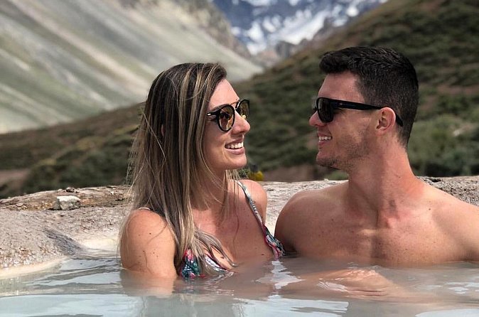 Private tour Cajón del Maipo and Natural hot springs - Is the $490 private price fair?