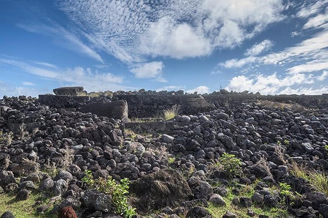 Private Tour: Easter Island Caves - Walking, heat, and the real level of effort