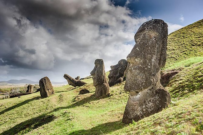 Private Tour: Full Day Easter Island Highlights - What this private Easter Island day feels like