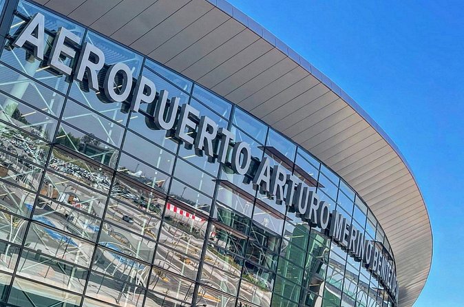 Private Transfer from Santiago to San Antonio Cruise - Valparaiso - Inside the vehicle with a private group