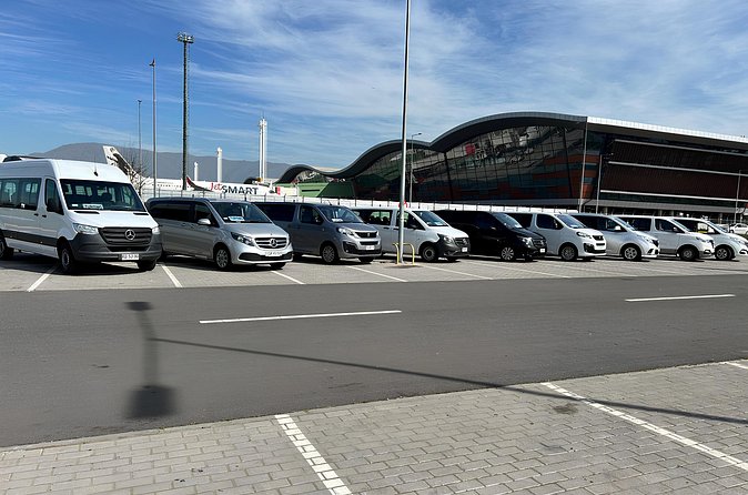 Private transfer to or from Santiago SCL Airport - How the private group pricing works