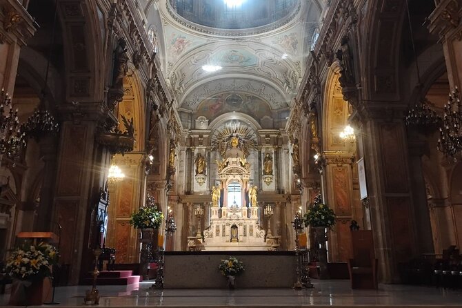 Private Walking Tour and Cable Car - Cerro Santa Lucia: A Smaller Hill With a Different Feel