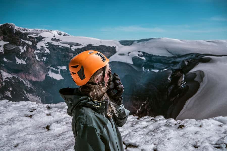 Pucón: Villarrica Volcano Climb - Guide quality and group care