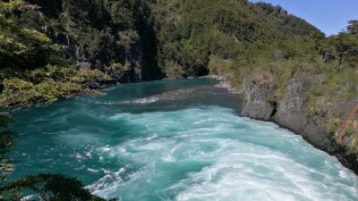 Osorno Volcano and Petrohué Falls Guided Tour
