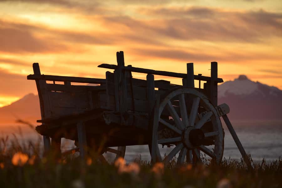 Puerto Natales: Traditional Horseback Riding Experience - The fjord views and changing Patagonia weather
